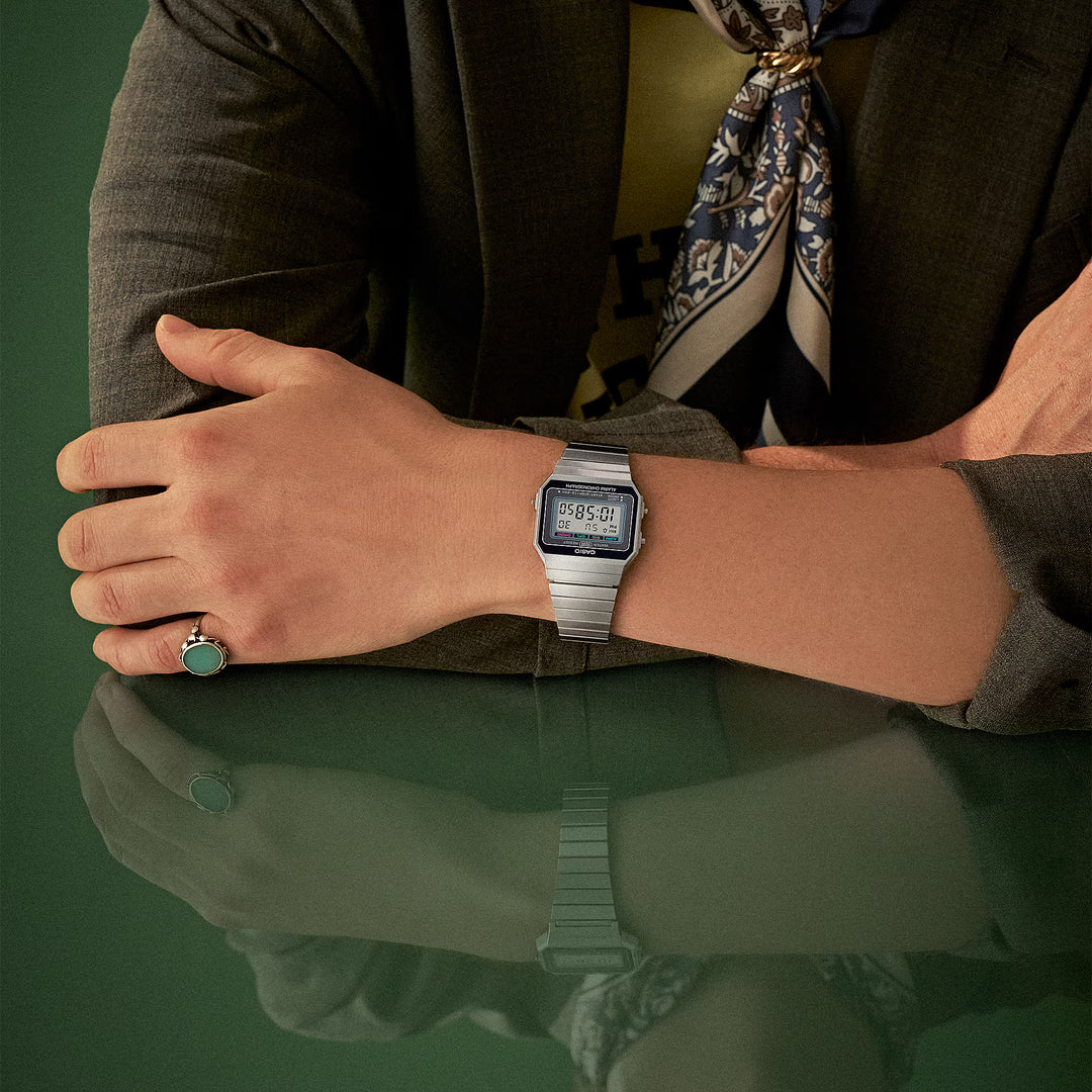 Reloj Casio A700W-1A Vintage Digital Plateado - Clásico Retro con Esfera Negra y Brazalete de Acero