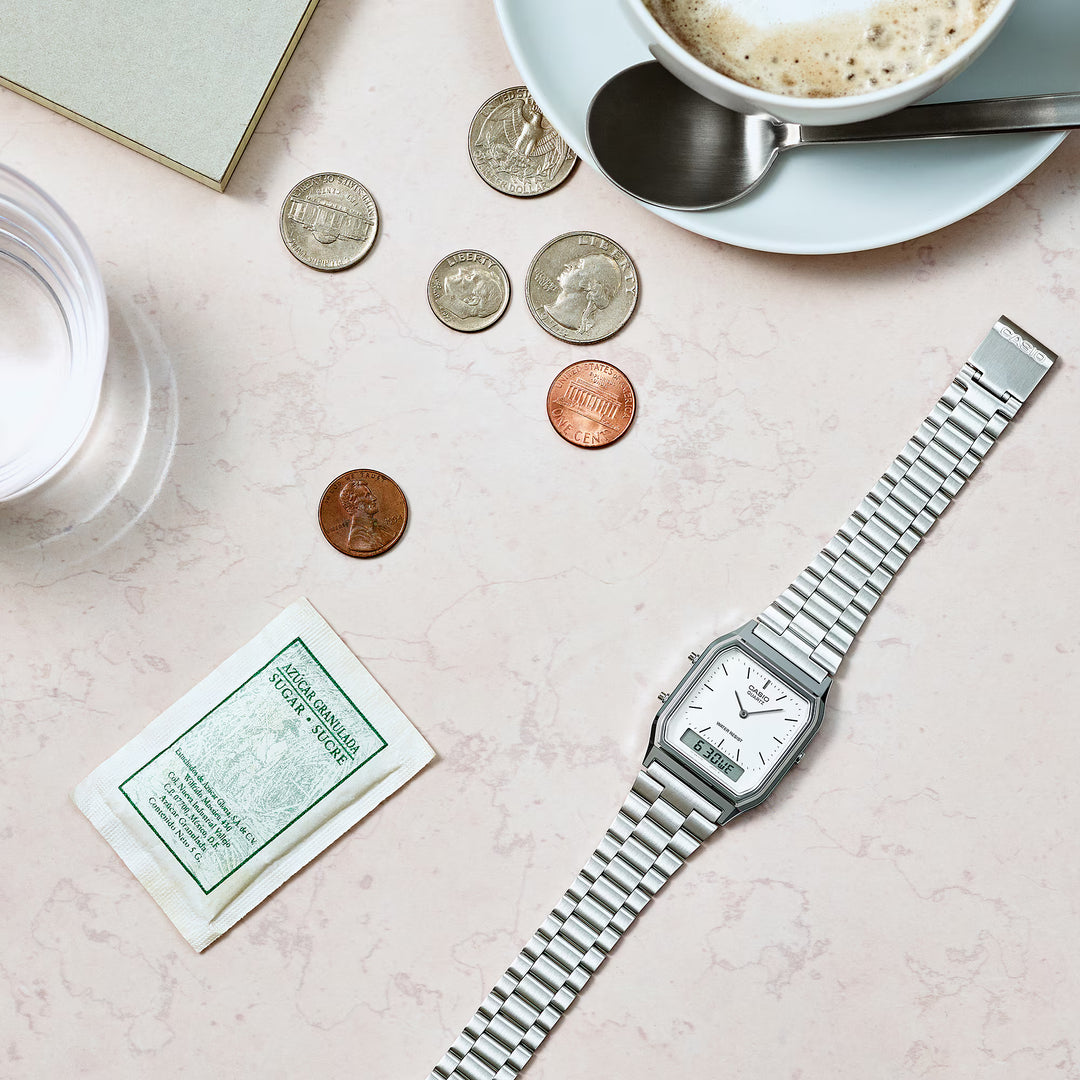 Reloj Casio AQ-230A-7D Original Blanco - Dual Analógico Digital con Esfera Blanca