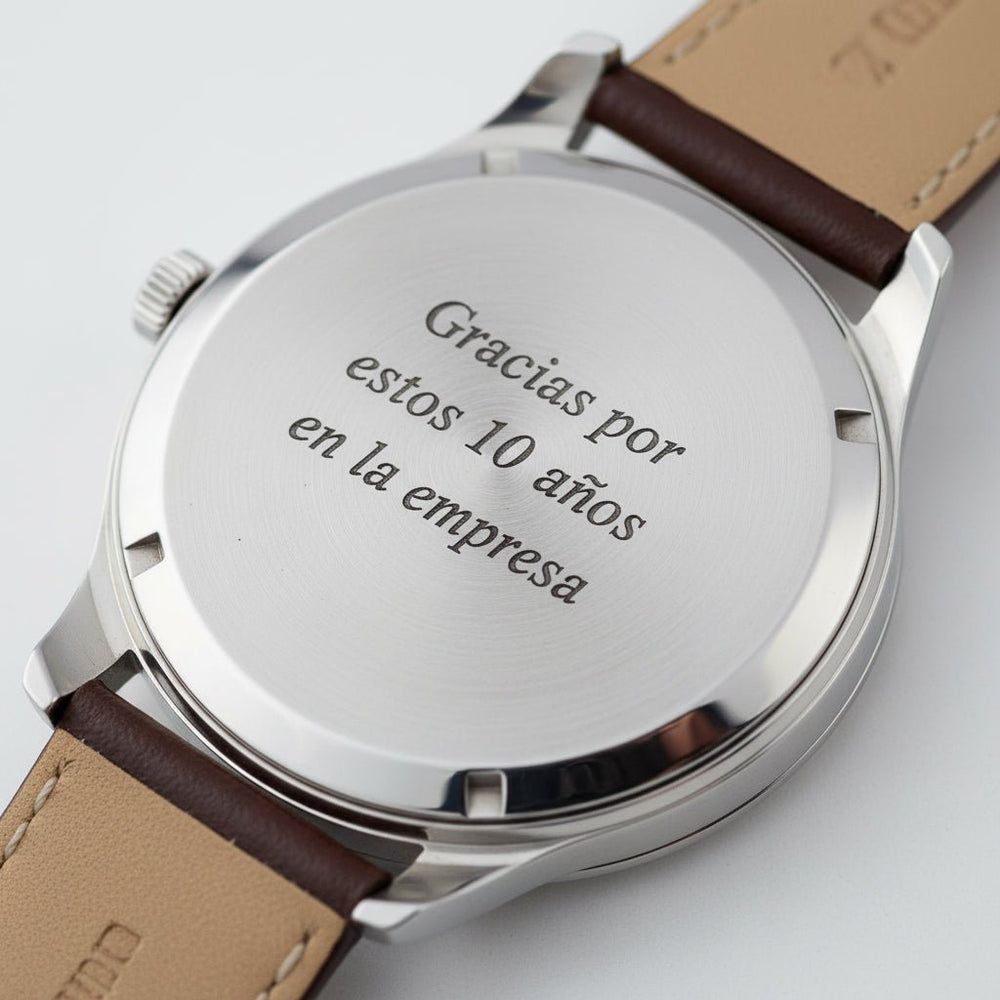 Grabado Láser Personalizado elegante graba tu reloj en Perú