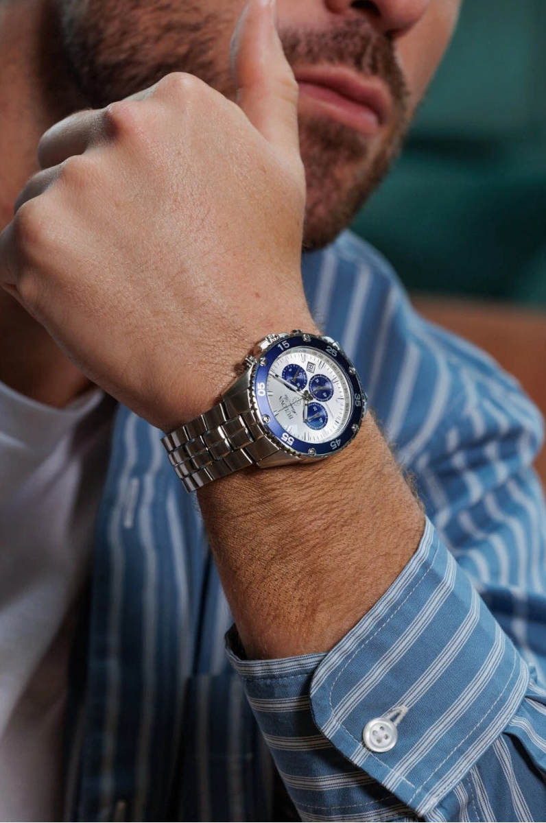 Reloj Bulova Marine Star Chronograph Azul y Blanco - Cronógrafo Náutico con Resistencia 100 Metros elegante en Perú