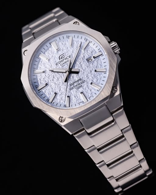 Reloj Casio Edifice EFR - S108DE - 2A Original Cristal de Zafiro y Resistencia al Agua 100M elegante masvendido en Perú