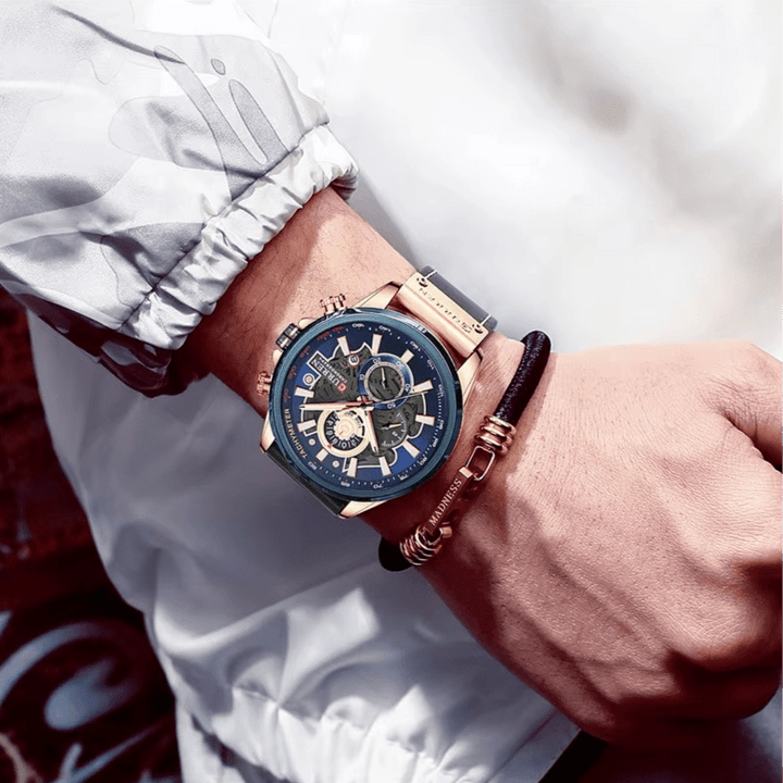 Reloj CURREN 8380 Sandlight de Cuero para Hombre | Elegancia Casual elegante para hombre en Perú