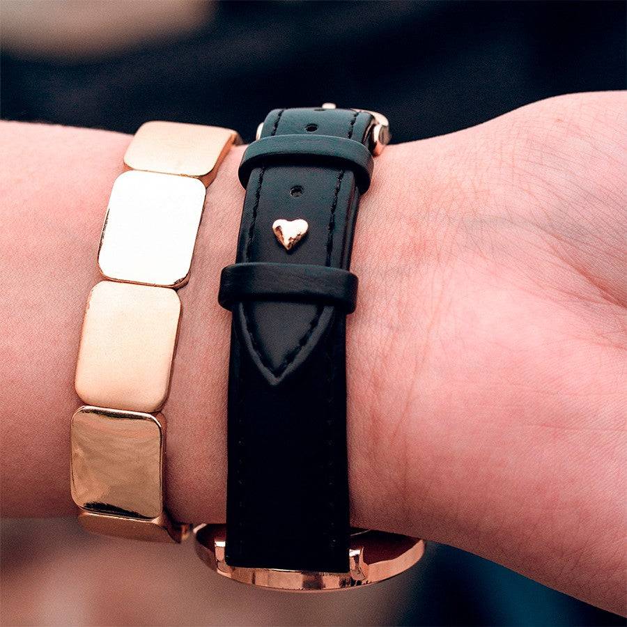 Correa Negra – Detalle De Amor - JHERR JEWELRY en Perú | Jherr Jewelry