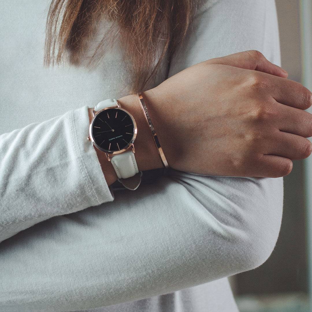 Reloj Hannah Martin Bondi Black + Brazalete - JHERR JEWELRY