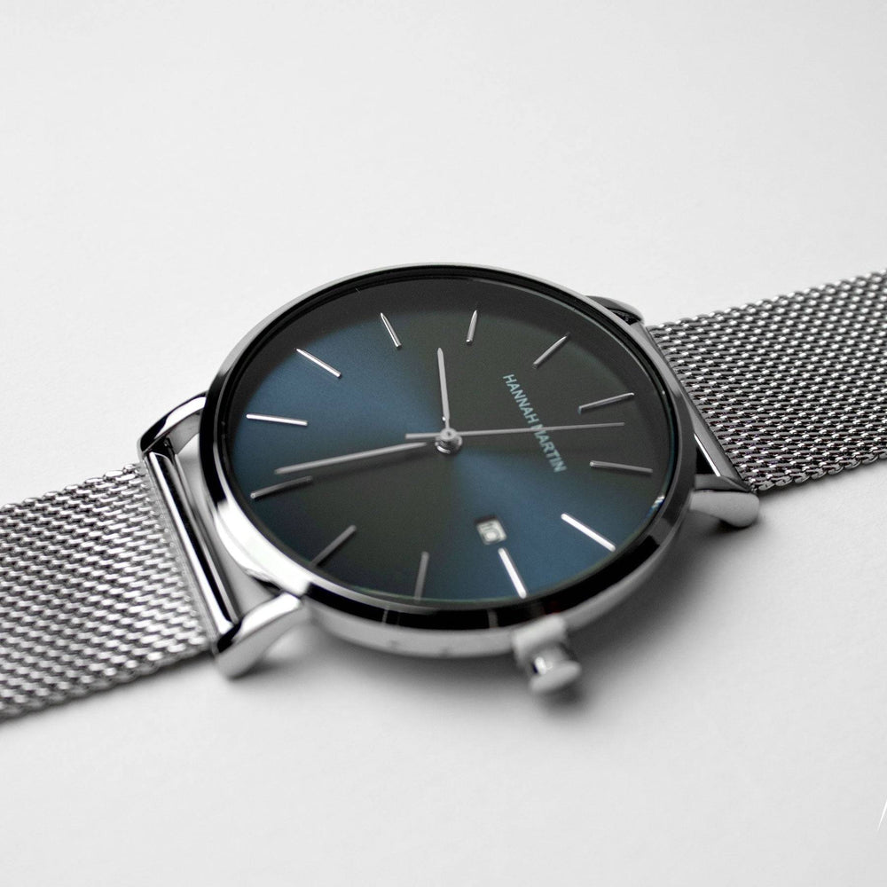 Reloj Hannah Martin Plateado Azul Capri - JHERR JEWELRY