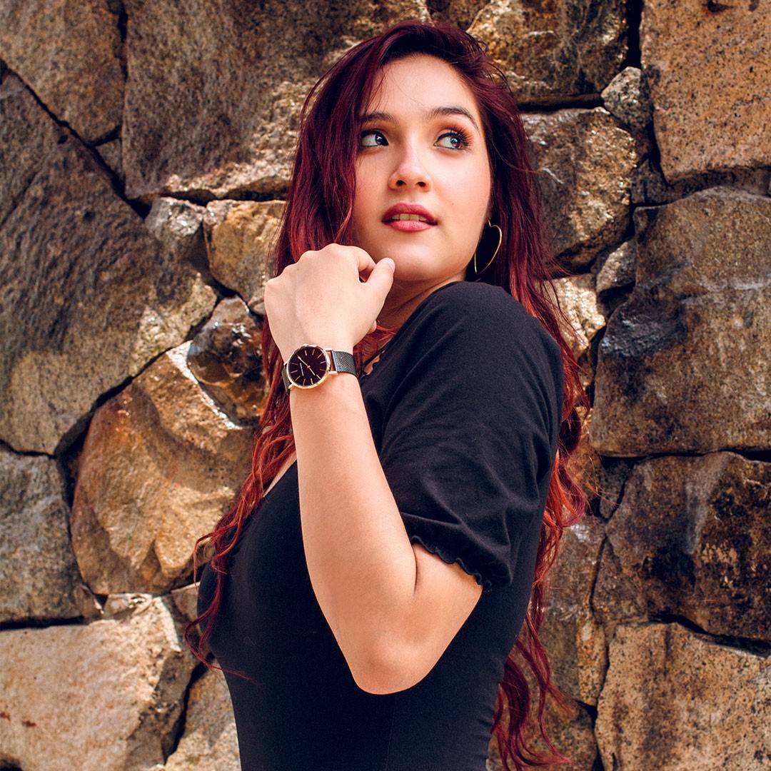 Reloj Mujer Petite Black elegante para mujer en Perú